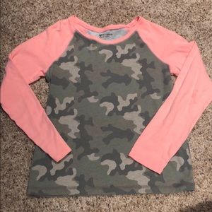 Girls stylish raglan t-shirt